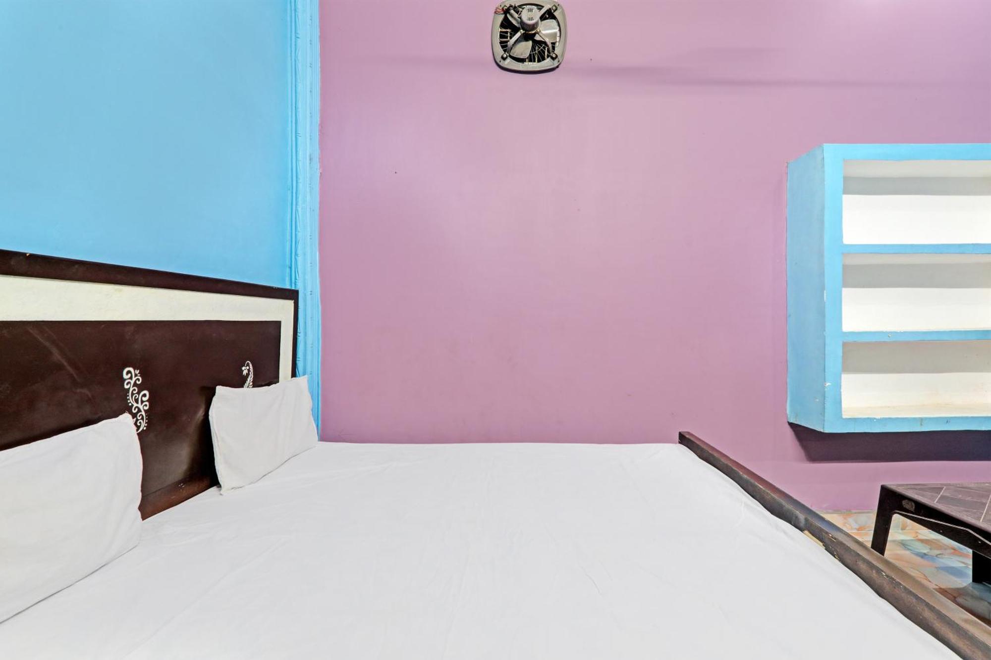 Hotel O Home Om Marriage Hall Ayodhya Dış mekan fotoğraf